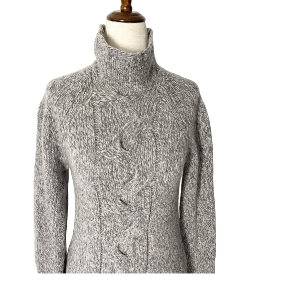 VINTAGE ANN TAYLOR Cable Knit Mock Neck Sweater - Picture 2 of 4